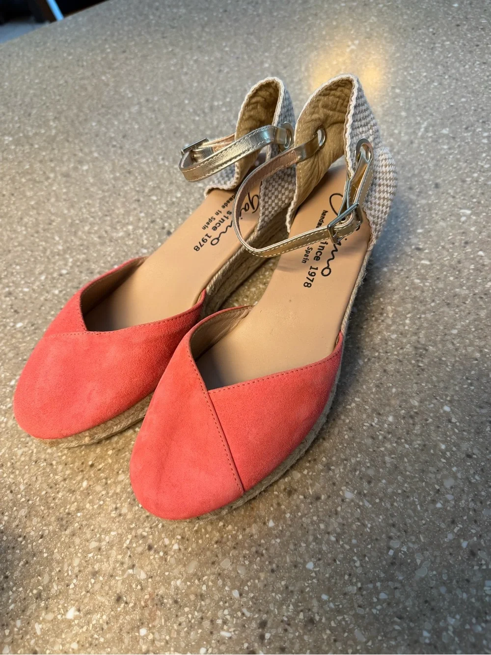 Gaimo Spain Coral Suede Wedge Espadrilles Gold Ankle Strap $165 NWOT 39 US 8.5